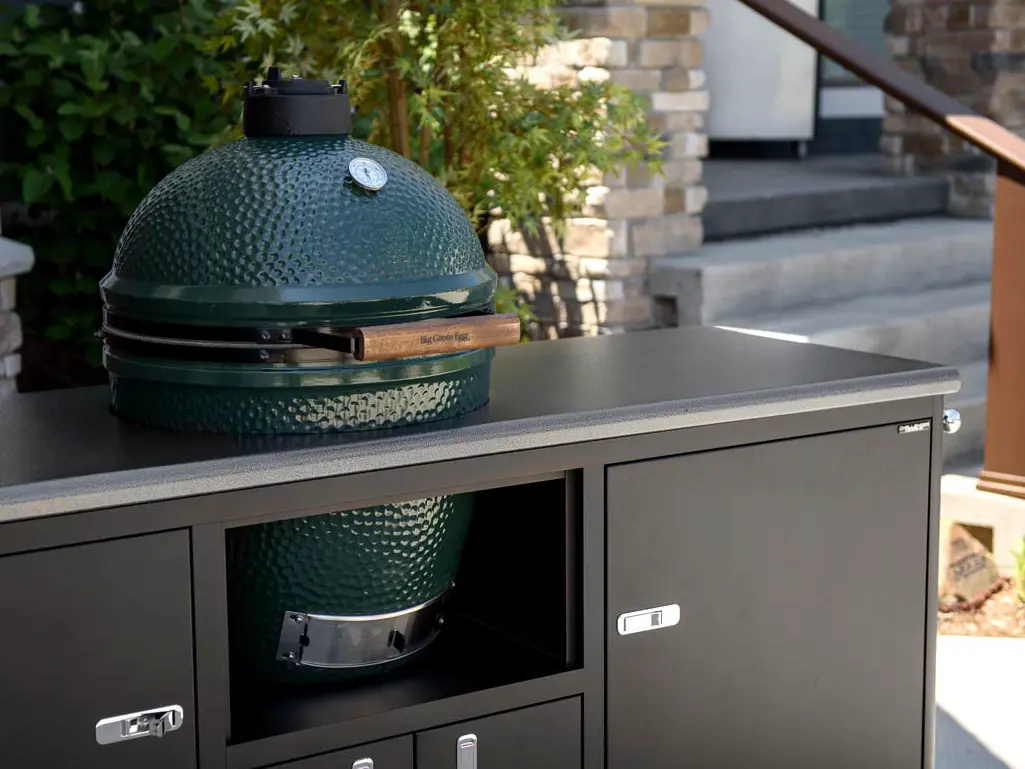 Outdoor Living - Outdoor Cabinets