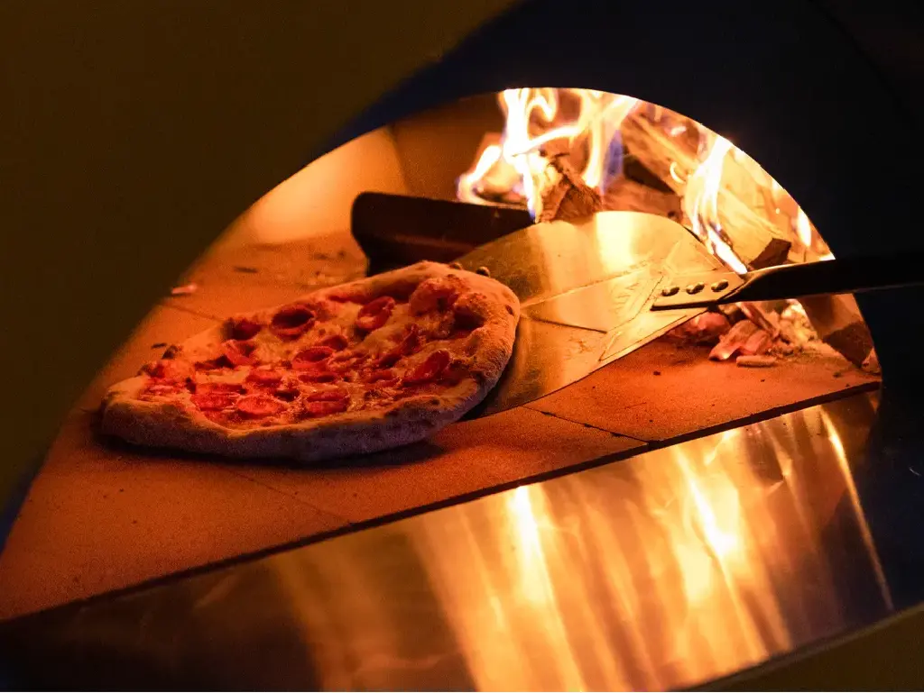 Outdoor Living - Pizza Ovens